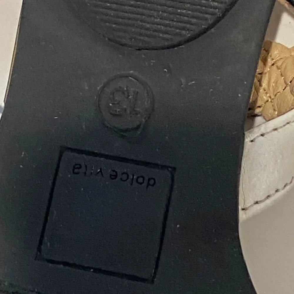 Dolce Vita Thong Sandals (Child - Size 13)